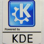 Powered by KDE Linux Sticker 19 x 24mm [468]